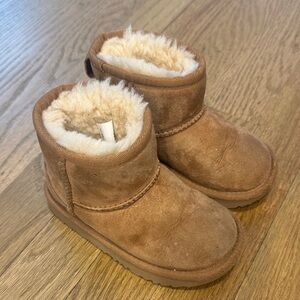 UGG Chestnut Shearling Boots